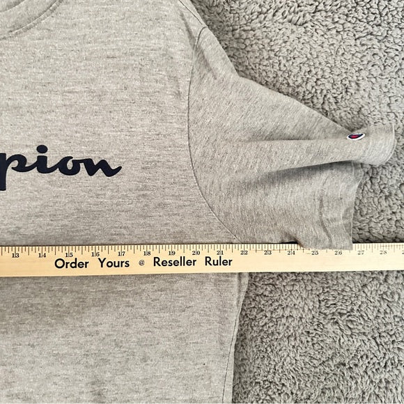 Champion Gray Men's T-Shirt - Size XL From PanacheProse