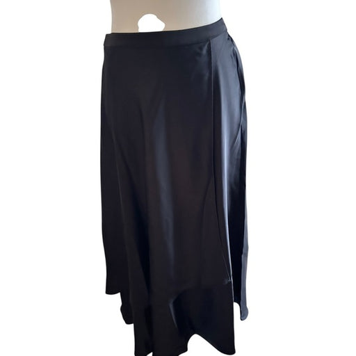 Crown & Ivy Black Tiered Satin Elastic Waist Midi Skirt – Size XL, from PanacheProse