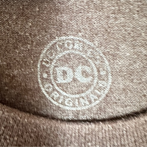 DC Comics Justice League T-shirt - Size Men’s XL, from PanacheProse