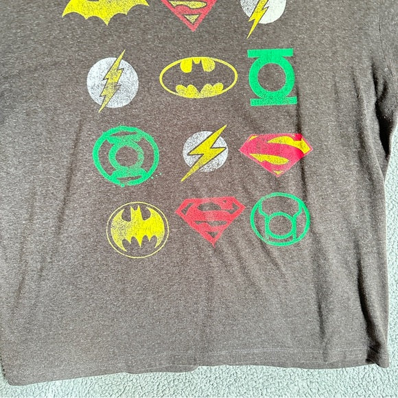 DC Comics Justice League T-shirt - Size Men’s XL, from PanacheProse