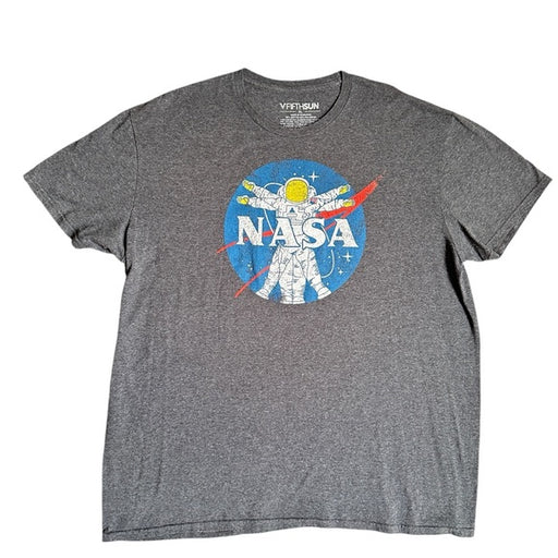Fifth Sun NASA Men’s Astronauts Size Extra Large Gray Graphic T-Shirt - Size XL , from PanacheProse