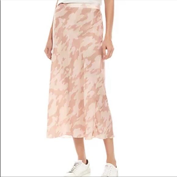 Free People Women’s Kendal Camo MIDI Skirt - Size XS, from PanacheProse
