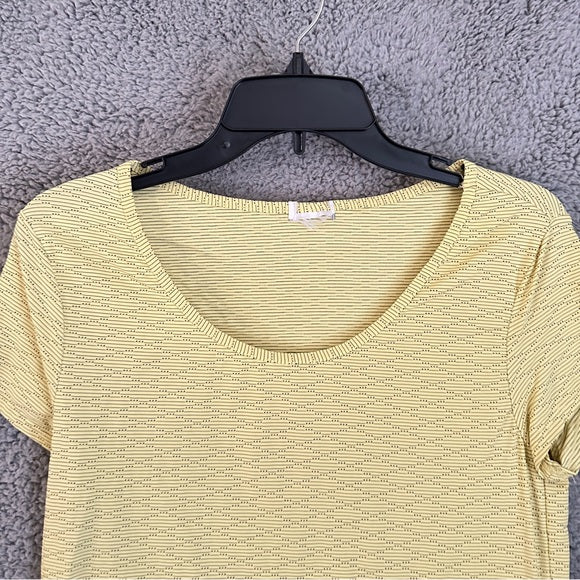 Inno Yellow Women's Crew Neck Short Sleeve Blouse - From PanacheProse