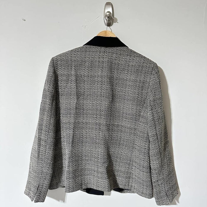 Kasper Women's Suit Separate Long Sleeves V Neck Jacket - Size 14 From PanacheProse