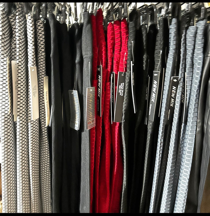 New Arrivals Red Textured Women's Leggings - From PanacheProse