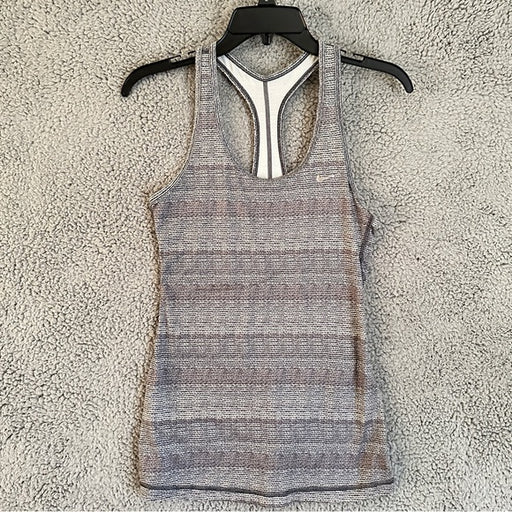 Nike Gray Women's Tank - Size Small From PanacheProse