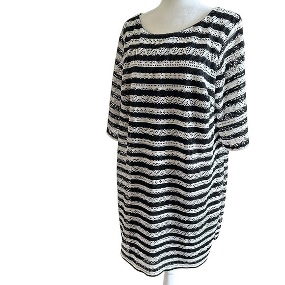 SOHO Apparel Ltd. Black & White Lace insert Stripe Dress – Size Women’s 2X, from PanacheProse