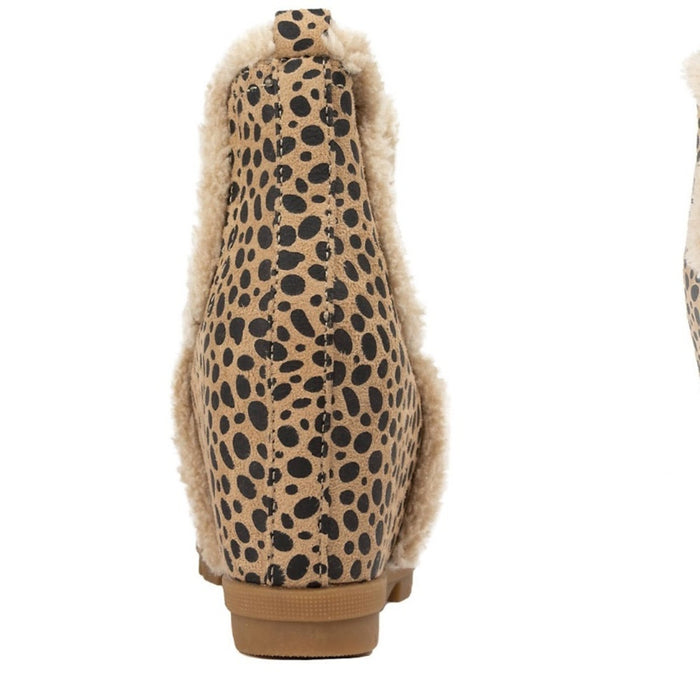 Sugar Haylei Women’s  Wedge Winter Faux Slip On Round Toe Booties - Size 8.5M, from  PanacheProse