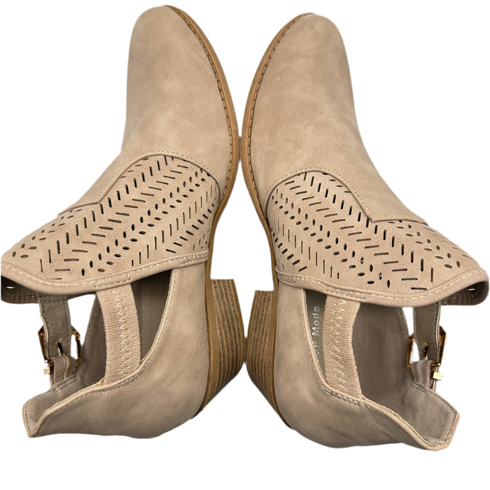 Top Moda Women's Suede Ankle Boots – Size 9 From PanacheProse