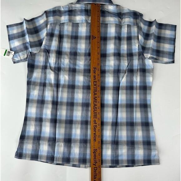 Van Heusen Shirt Men’s Chambray Short Sleeve  Button - Size Large, from PanacheProse