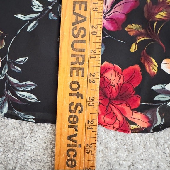 Vince Camuto Women’s Summer V Neck Long Sleeve Floral Lightweight Blouse - Size XXS, From PanacheProse