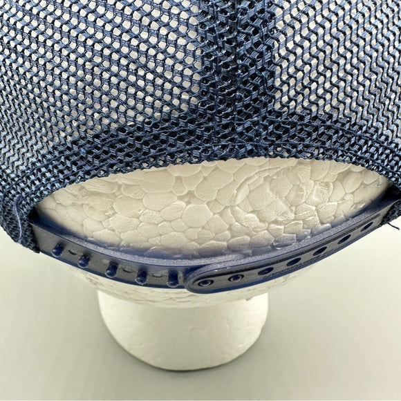 Vintage “DA BOSS Hawaii” Trucker Hat – Navy & Gold Embroidered Snapback from PanacheProse