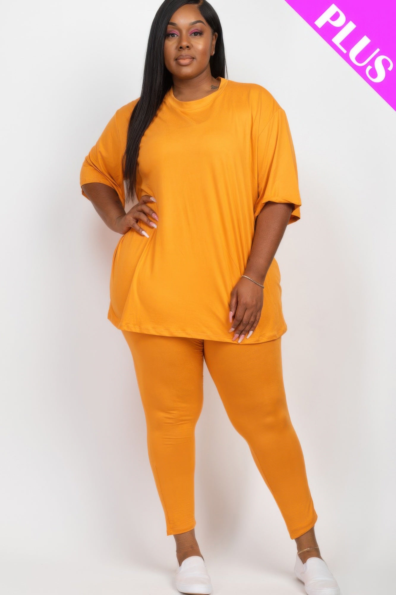 Plus Size Oversized T-shirt & Leggings Set – Comfortable and Stylish"