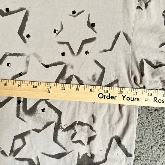 Zara Boys Collection Gray T-Shirt with Star Pattern -  Size  XL, from PanacheProse