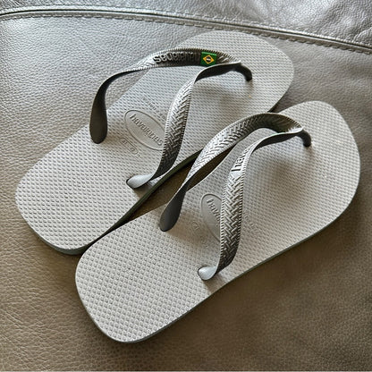 Havaianas Brazil Logo Size US Women’s 11/12,Men’s 9/10M Gray Flip Flop S…